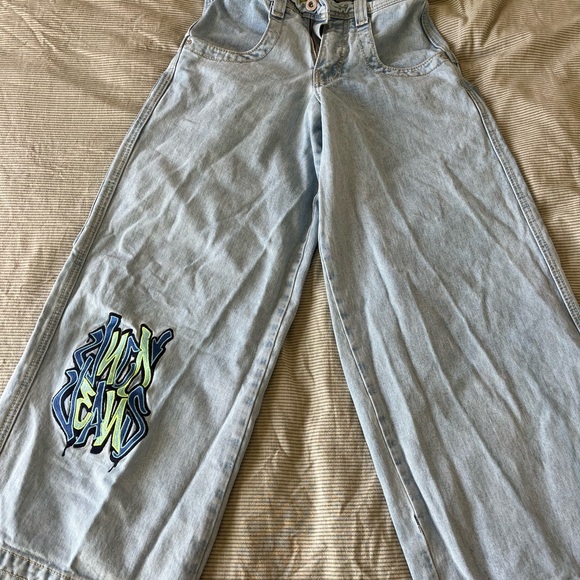 JNCO Vibrant Blue Denim Jeans with Stylish Branding - Picture 4 of 5